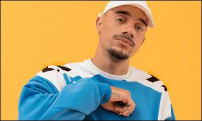 Mister V n'est pas que youtubeur, il est aussi...