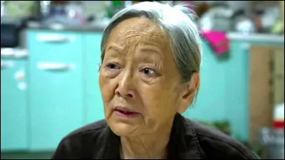 De quelle maladie est atteinte la mère de Seong Gi-hun ?