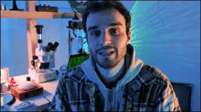 Combien a-t-il de chaînes secondaires ?