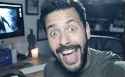 En quelle année a-t-il lancé sa chaîne YouTube ?