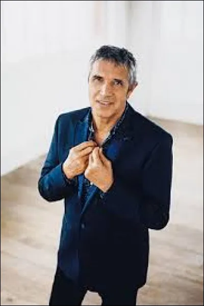 Complétez le titre de cette chanson : "La Fille aux bas...