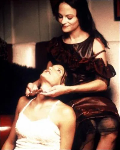 Qui est-elle par rapport  May dans le film eponyme ?