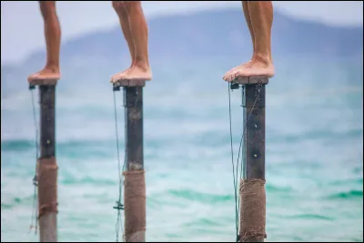 Tu remportes les poteaux. Comment sélectionnes-tu l'aventurier qui se retrouvera contre toi face au jury final ?