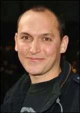 Qui est le ralisateur de L'Incroyable Hulk ?