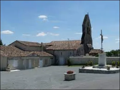 Nous sommes en Nouvelle-Aquitaine, à Saint-Astier. Village de l'arrondissement de Marmande, dans le vignoble des Côtes de Duras, il se situe dans le département ...