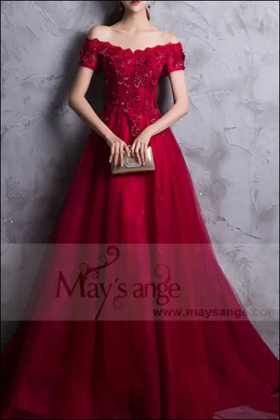 Quelle princesse a une robe rouge ?