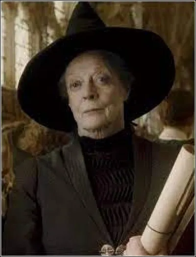 Quelle actrice joue le rôle de Minerva McGonagall ?