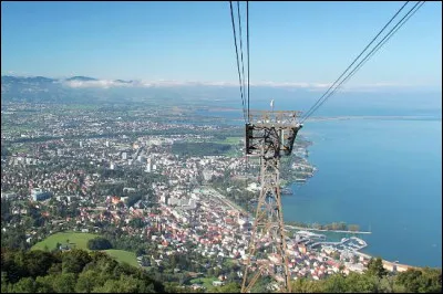 Bregenz, 30 000 habitants, est une ville d'...