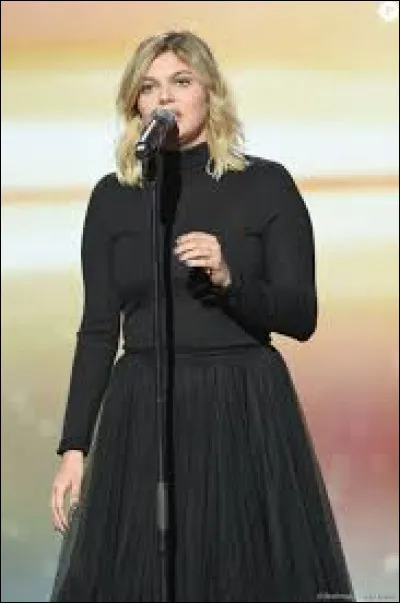 Complétez le titre de cette chanson : "Poésie...