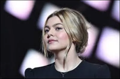 Complétez le titre de cette chanson : "Ta...