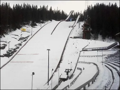 Le site de Granåsen est la station de sports d'hiver de la ville.