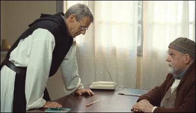 Inspir&eacute; librement de l'assassinat des moines de Tibhirine en Alg&eacute;rie en 1996, ce film retrace la vie quotidienne des moines et leurs interrogations face &agrave; la mont&eacute;e de la violence : c'est ...