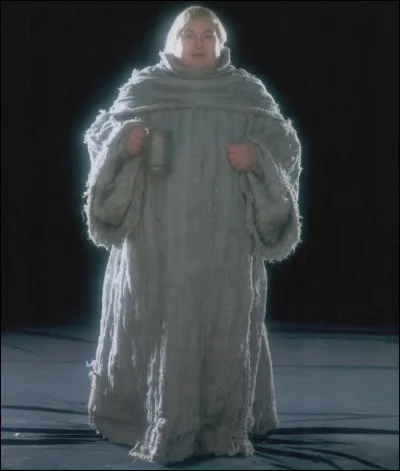 À quelle maison appartient le fantôme du Moine Gras ?