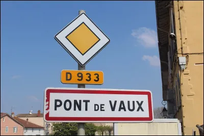 Encore un peu de géo pour cette dernière question. Pont-de-Vaux est une commune de l'Ain, longée par la Saône qui la sépare du département de Saône-et-Loire. De quelle nouvelle région fait-elle partie ?