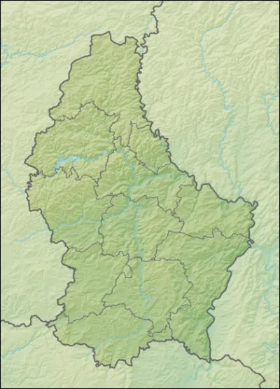 Dans quel pays se situe Clervaux, sachant que ce pays est dirigé par un "Henri", qu'il est frontalier de trois autres pays et qu'il n'a pas d'accès à la mer ?