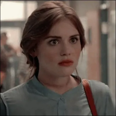 Dans la saison 3, qui a essayé de tuer Lydia ?