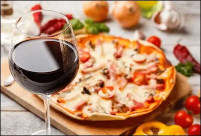 Une bonne pizza maison sera mise en valeur en restant "local" avec...