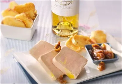 Pour accompagner un foie gras, quel est le vin bien placé pour développer les arômes ?