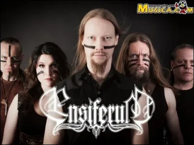 Complétez : 
"Ja synkkäin metsies'..."