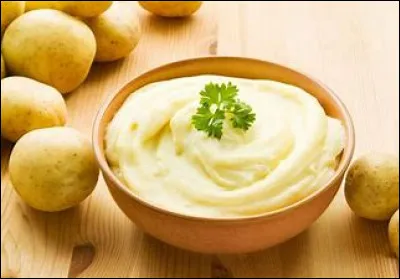 Finalement, les enfants sont descendus pour manger après la violente bagarre ! Un des frères et surs commencent à te balancer de la purée en pleine figure. Comment réagis-tu ?