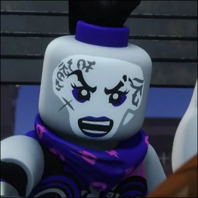 Folle et psychopathe, cette fille faisait partie du camp de la princesse qui avait trahi le ninja vert. Comment s'appelle-t-elle ?