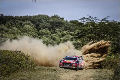 Dans quel pays d'Afrique se déroule le Safari Rally ?