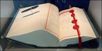 Quel traité est signé le 7 février 1992 ?