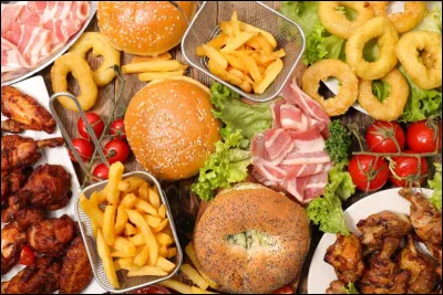 Dans une soirée, que préfères-tu manger ?