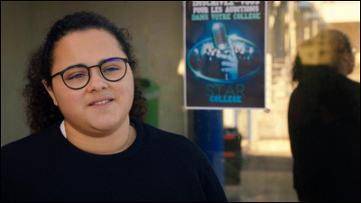 Et dans la deuxième saison, avec qui Rose sort-elle ?