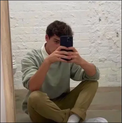 Comment son personnage s'appelle dans Waiting for Anya