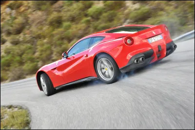 Quelle est cette voiture ?