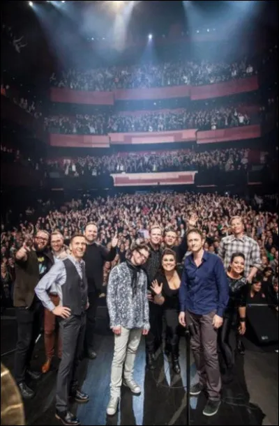 Complétez : 
"Ég þekki þig og allt sem í þér..."