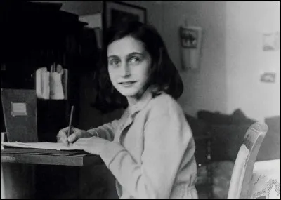 Dans quel pays Anne Franck a-t-elle &eacute;crit son ''Journal'' entre 1942 et 1944 ?
