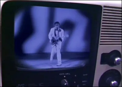 Complétez : 
"Og gleðistraumur fór um..."