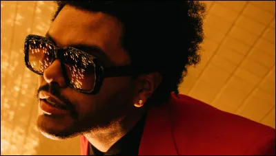 Qui chante Blinding Lights ?