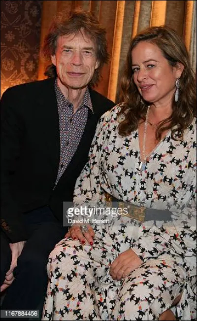 Née à Boulogne-Billancourt en France, Jade Jagger, fille de Mick, a donc la double nationalité Franco-britannique !