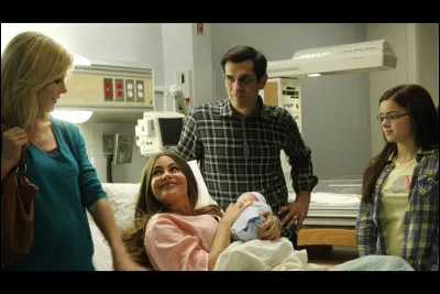 Dans la saison 4, quel malheur arrive à Manny ?