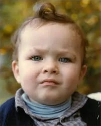 Cette ville est idéale pour votre petit frère casse-pied de 5 ans.