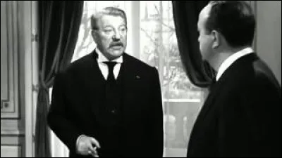 Dans "Le Président", qui est Philippe Chalamont, ancien directeur de cabinet d'Émile Beaufort (Gabin), ancien président du Conseil ?
 :