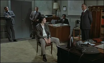 Dans le même film, qui est l'inspecteur Goitreau ?