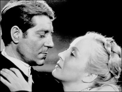 Dans le même film, qui est Elsa avec qui Jean Gabin (le lieutenant Maréchal) passe la nuit de Noël ?