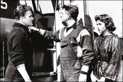 Dans "Des gens sans importance", qui est Clotilde "Clo", compagne de Jean Viard ?