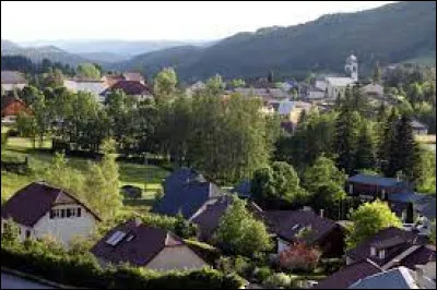 Nous partons maintenant en Bourgogne-Franche-Comté, à Bellefontaine. Village de l'arrondissement de Saint-Claude, il se situe dans le département ...