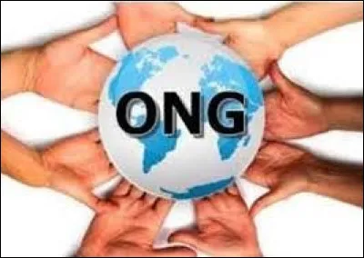 Quelle ONG est obligée de fermer son agence à Hong Kong suite aux restrictions de libertés chinoises ?