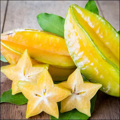 Quel est ce fruit vert en forme d'étoile originaire d'Asie qui contient des antioxydants, de la vitamine C et du magnésium ?