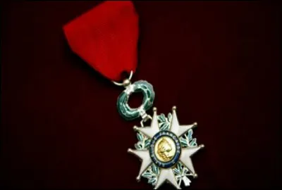 Quelle haute décoration honorifique française a-t-il reçue en 2008 ?