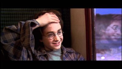 Dans le n°1 : à l'École des sorciers...
Grâce à qui Harry connaît enfin toute la vérité sur sa destinée ?