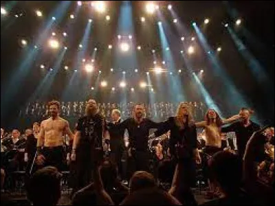 Complétez : 
"Spýtist úr gígum með geigvænu..."