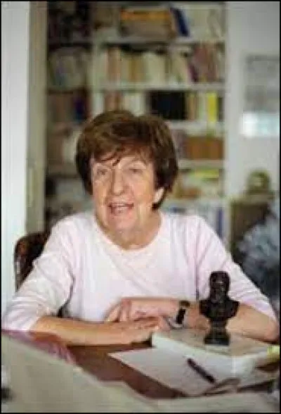 Cette historienne spécialiste de la IIIe République, du socialisme français de la fin du XIXe siècle et notamment de de Jaurès, auteur de "Nouvelle histoire de la France contemporaine, La République radicale ? 1899-1914", c'est ...