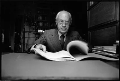 Héritier de l'école des Annales, il est considéré comme un pionnier de l'histoire des mentalités, sans qu'il soit enseignant ni universitaire. Il est connu pour ses deux études : "L'Enfant et la vie familiale sous l'Ancien Régime" et "L'Homme devant la mort". C'est ...